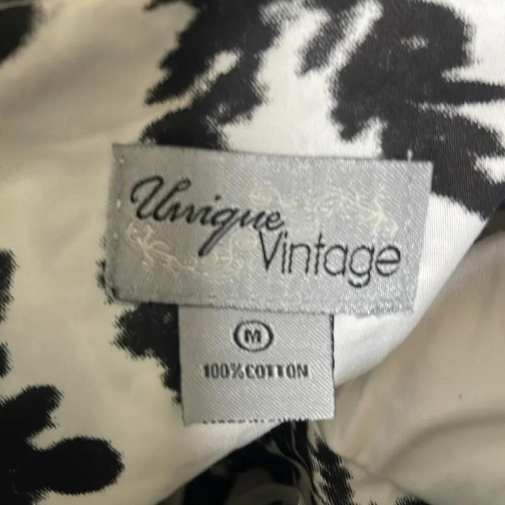 Unique Vintage - Black and White Floral Midi Swing Dress size 10 - Picture 5 of 7